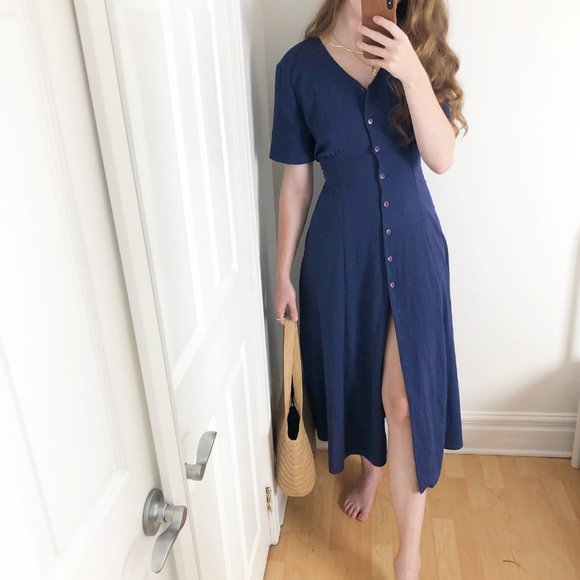 Stunning Vintage Parisian Button Down Midi Dress - Picture 7 of 7